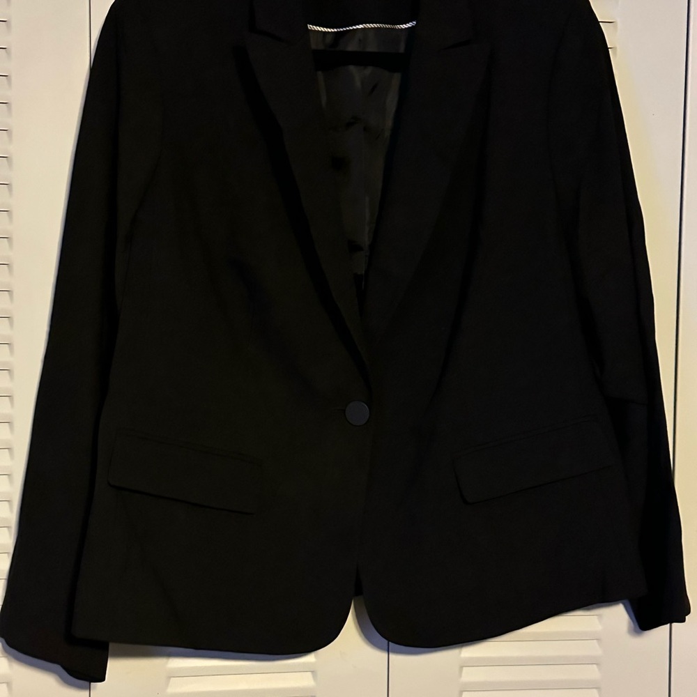 Calvin Klein Elegant Black Jacket